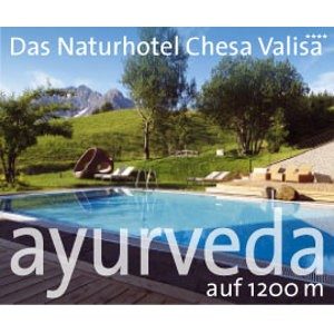 chesa valisa 300x300
